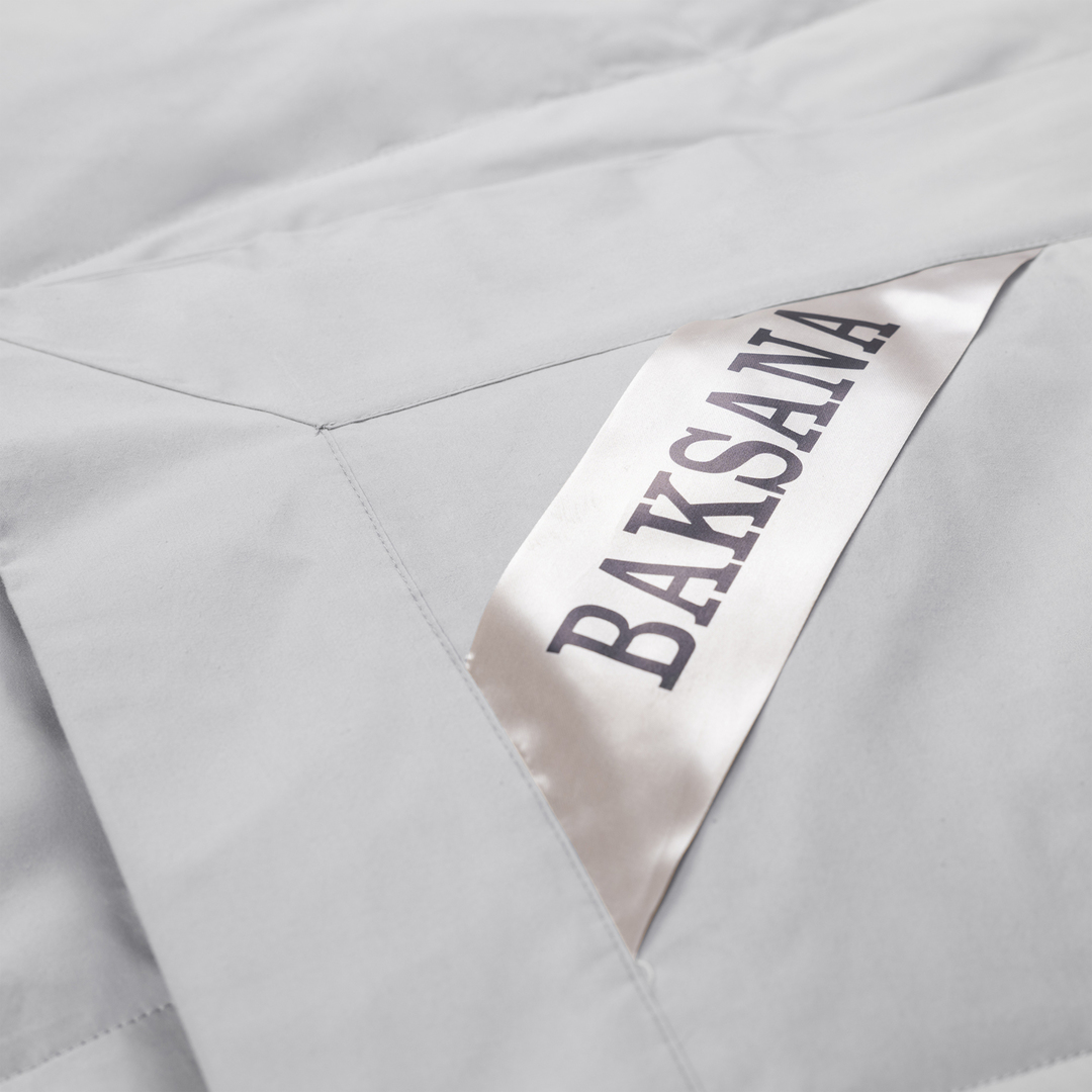 Baksana | Luxury Espresso Blanket |Silver image 2